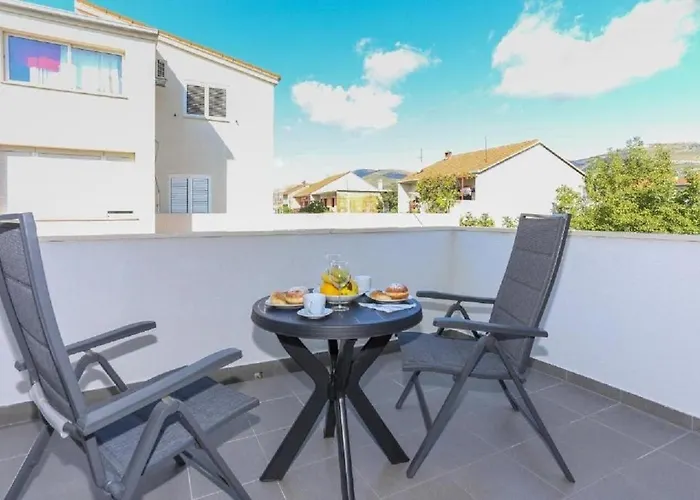 Apartament Slavko With Terrace Kaštela